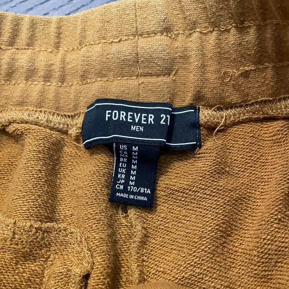 Forever 21 Shorts - Picture 3 of 3